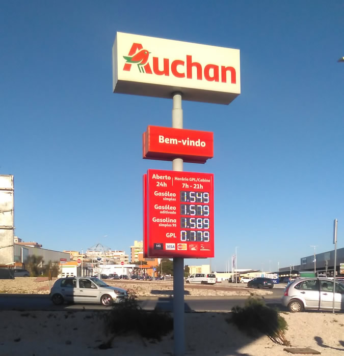 Gas Station Displays - LEDSYSTEMS